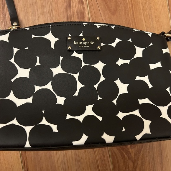Kate Spade polka dot crossbody bag - Picture 3 of 5